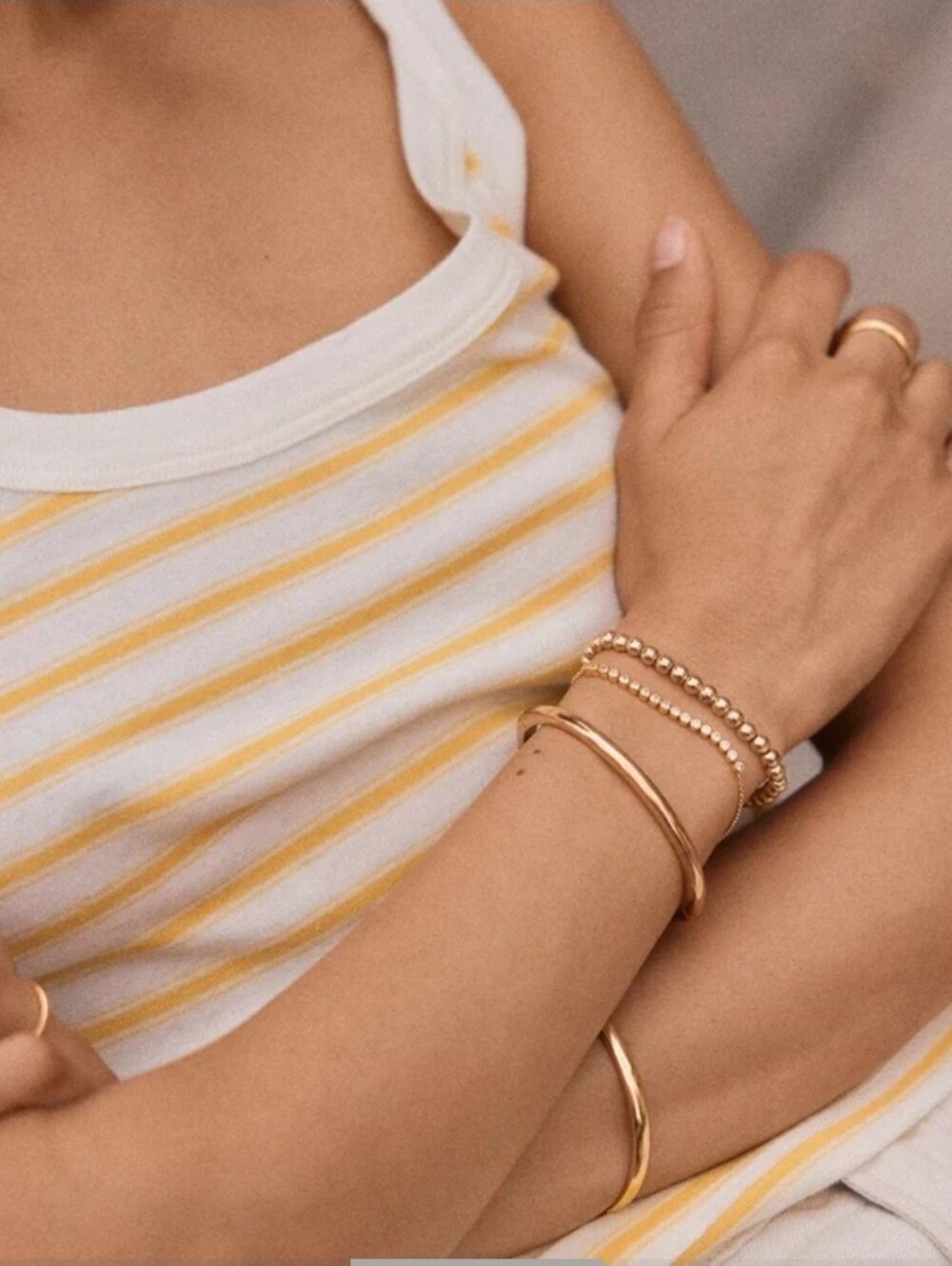 BaubleBar Nadia Classic Hinge Bangle Gold - Picture 2 of 5